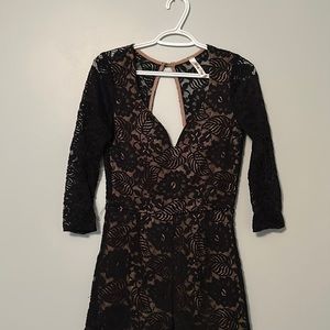 Lovely day Black lace romper size large used.